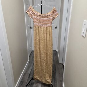 Wild Skye 100% Rayon Bohemian Off-Shoulder Dress